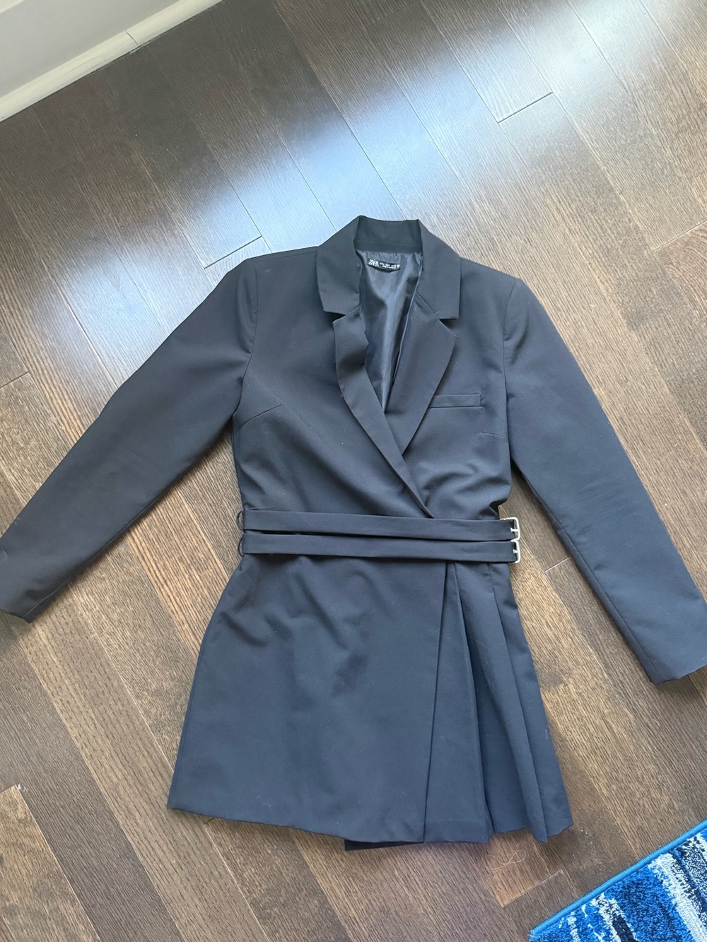 Zara Black Double-Belt Wrap Blazer Size L (But fits M)
